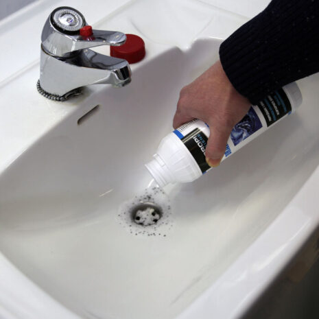 130-microb500_drain_opener_raemainen_viem_rinavausaine_a 130-microb500_drain_opener_raemainen_viem_rinavausaine_a